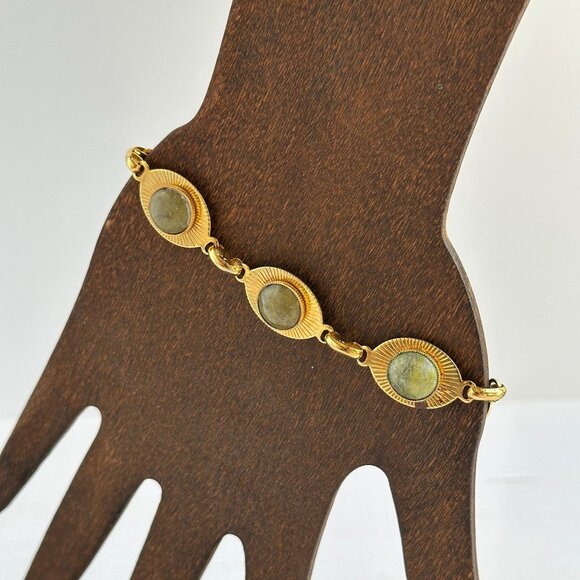 Gold Plated Nephrite Jade Bracelet 8" Women's Plus Size Jewelry Oval Sunburst - Picture 3 of 7